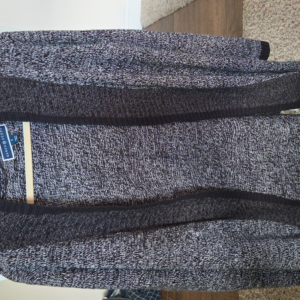 Karen Scott Black and Gray Knit Cardigan